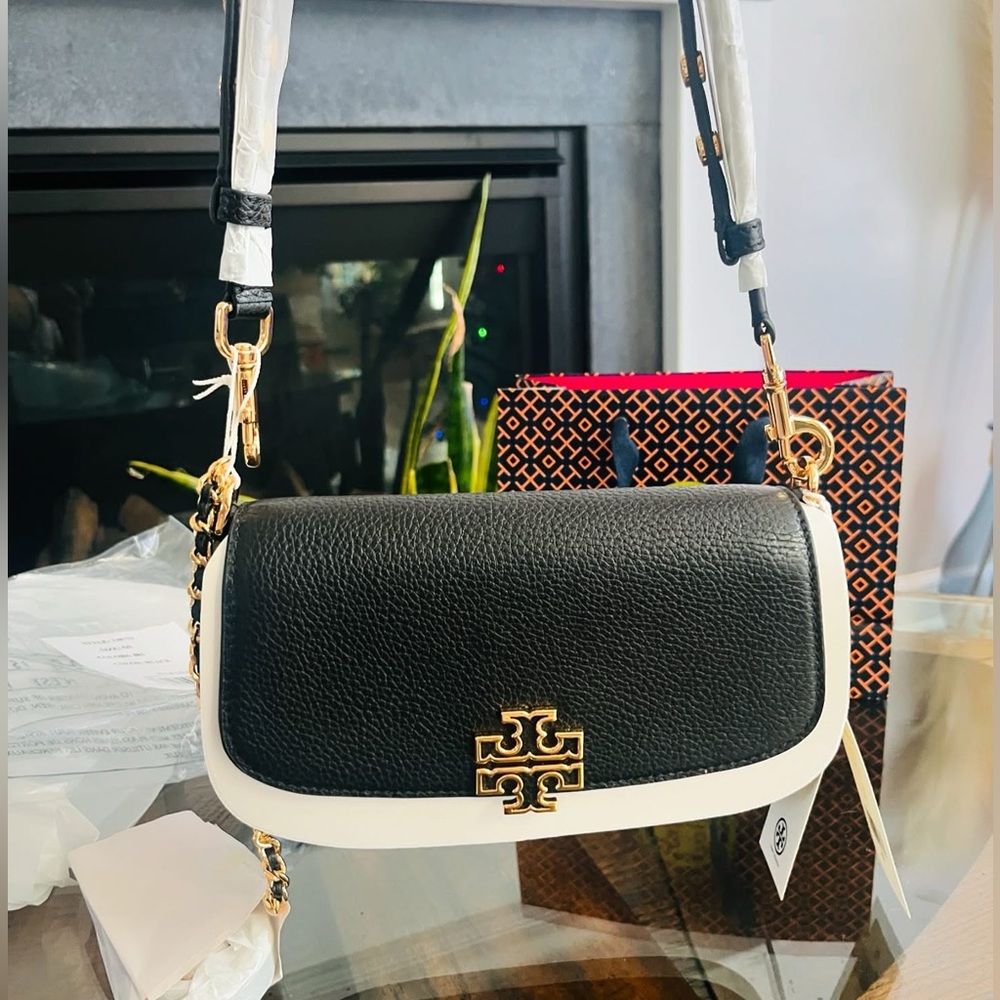 Tory Burch Britten convertible shoulder bag 
2 strap